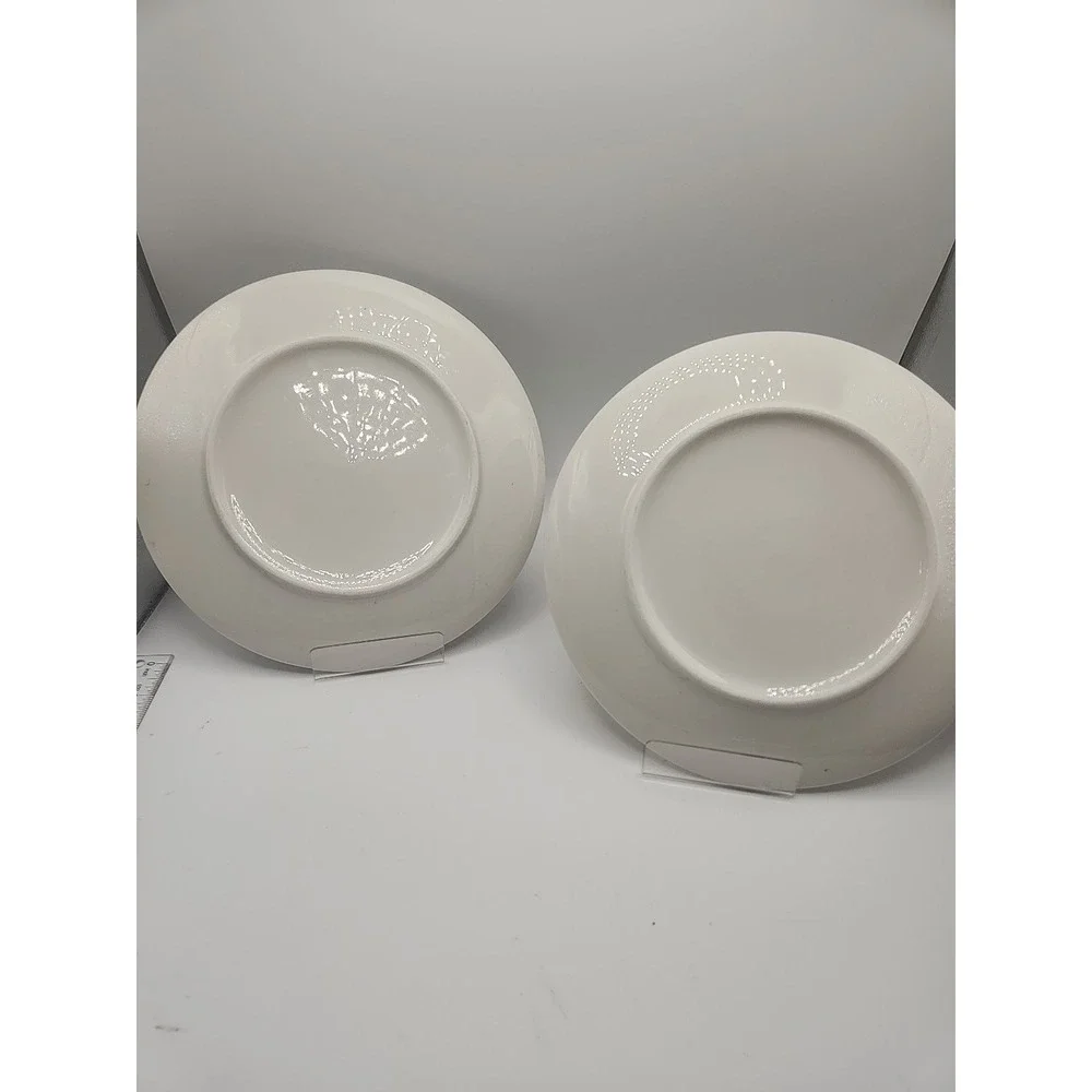 Disney Minnie & Mickey Kissing Dinner Plate Plus Minnie Dinner Plate